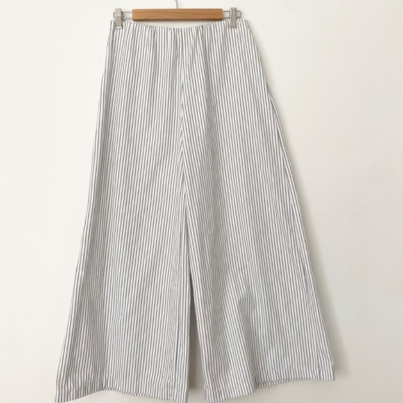 SOLD-Zara Wide leg stripe pants - Picture 4 of 4